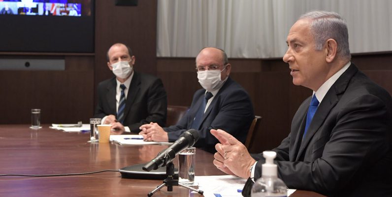 Benjamín Netanyahu participa en una videoconferencia con líderes mundiales Foto: GPO/Kobi Gideon