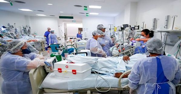 Las cifras de contagios y muertes revelan el agravamiento de la situación sanitaria en Brasil en medio de la segunda ola de la Covid-19. Fuente EFE