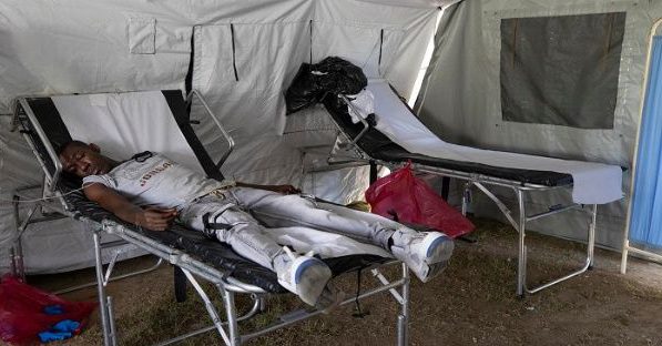 Las autoridades sanitarias afirmaron que el 56.60 por ciento de los casos sospechosos de cólera son del sexo masculino | Foto: EFE