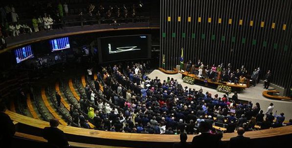 Los senadores decidieron dar el visto bueno al programa social relanzado por Lula da Silva y que ya había sido aprobado por la Cámara de Diputados. Fuente EFE